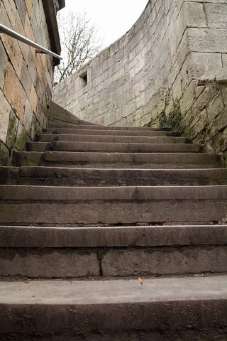 Steps with no people – York city walls