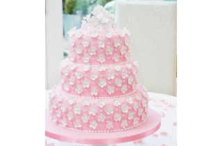 3 tier wedding cake