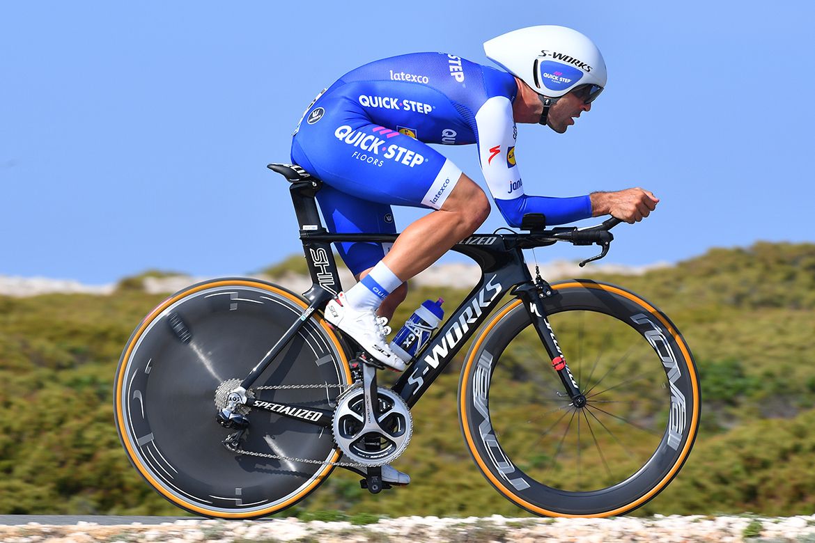 Max Richeze racing in the Volta ao Algarve's third stage