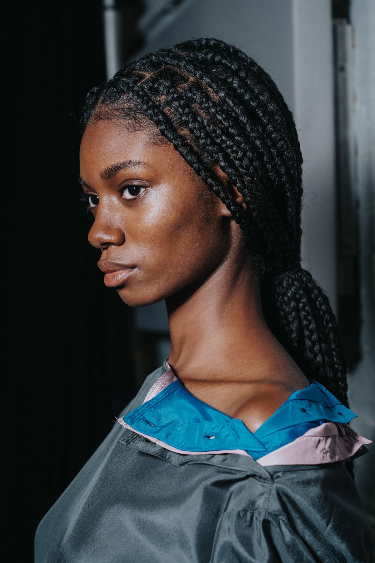 Low ponytail at Zankov.
