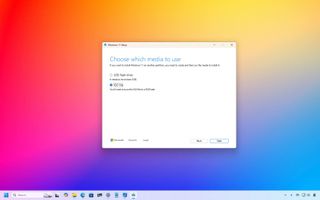 Download Windows 11 ISO
