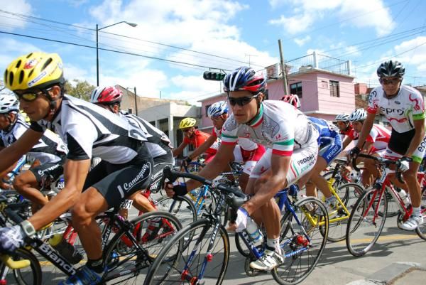 A rider from the Mexcian national team rounds a corner.