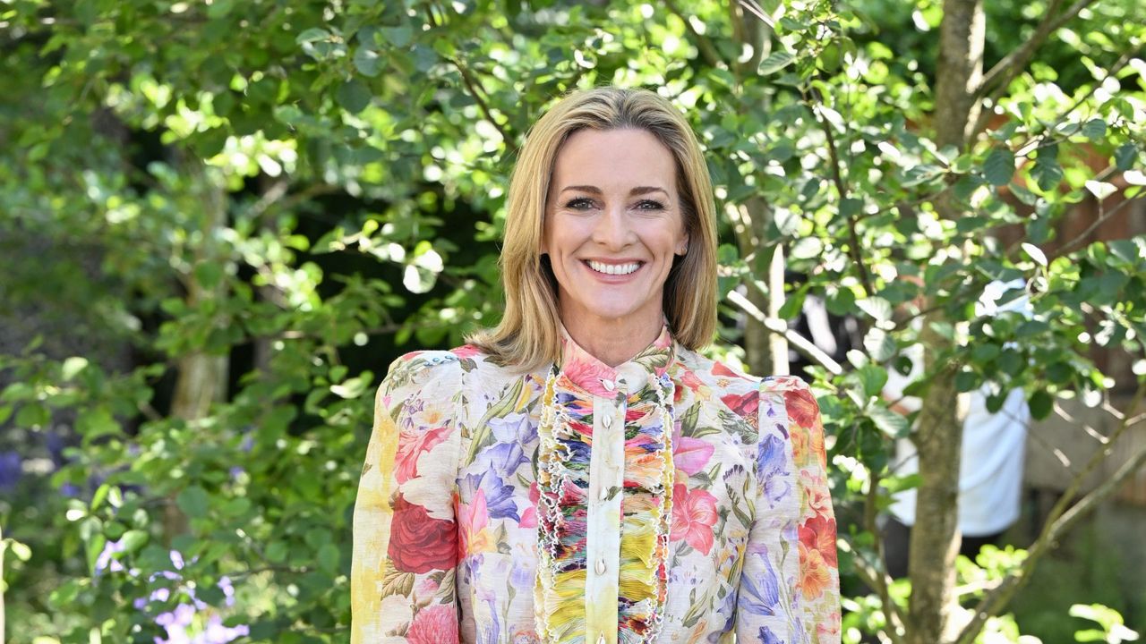 Gabby Logan attends The RHS Chelsea Flower Show at Royal Hospital Chelsea on May 20, 2024 in London