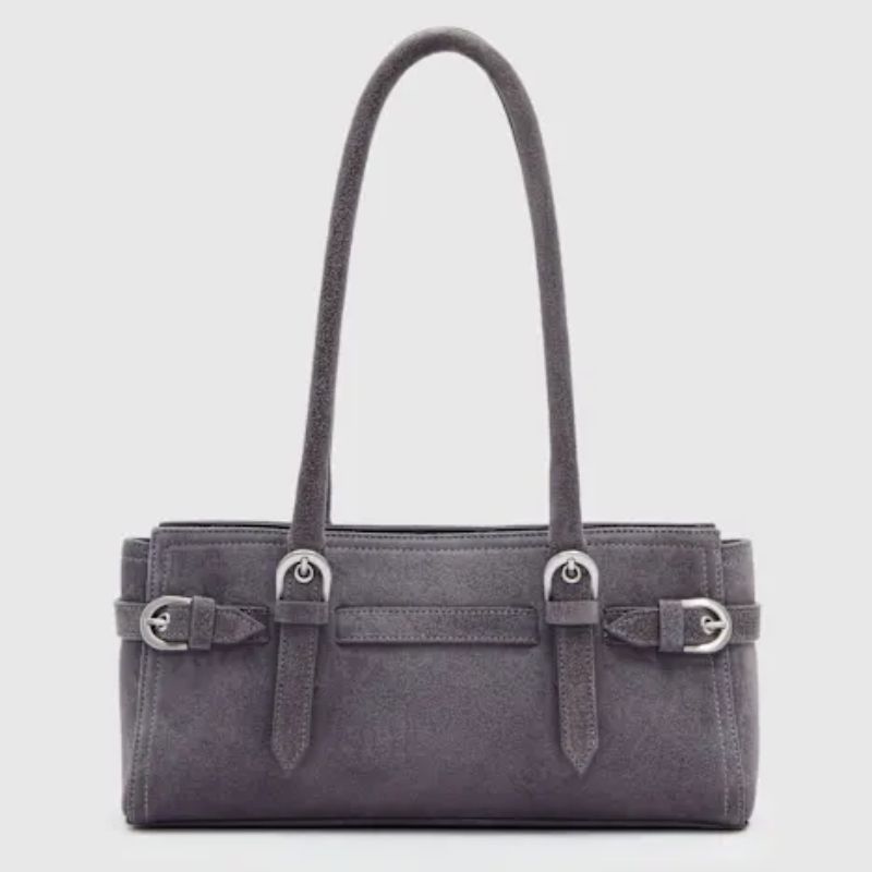 Reformation&#039;s Beatrice Shoulder Bag is a lookalike for the Prada Bonnie bag