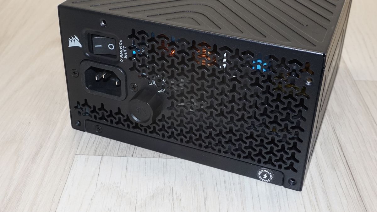 Corsair RM850x SHIFT 850W power supply review: Platinum