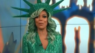 Wendy Williams passing out on The Wendy Williams Show