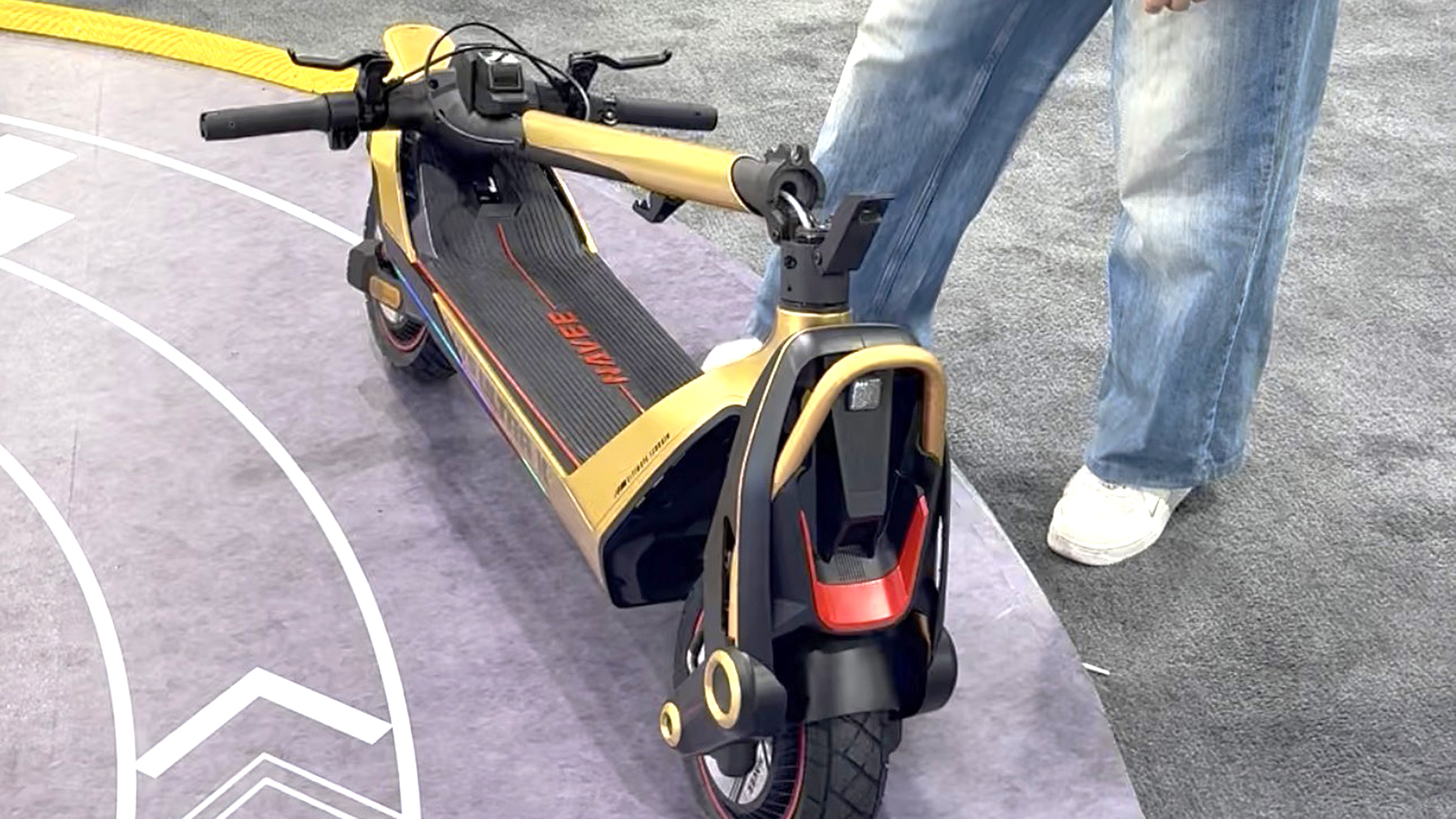 Navee UT5 Ultra X scooter folded at CES 2026