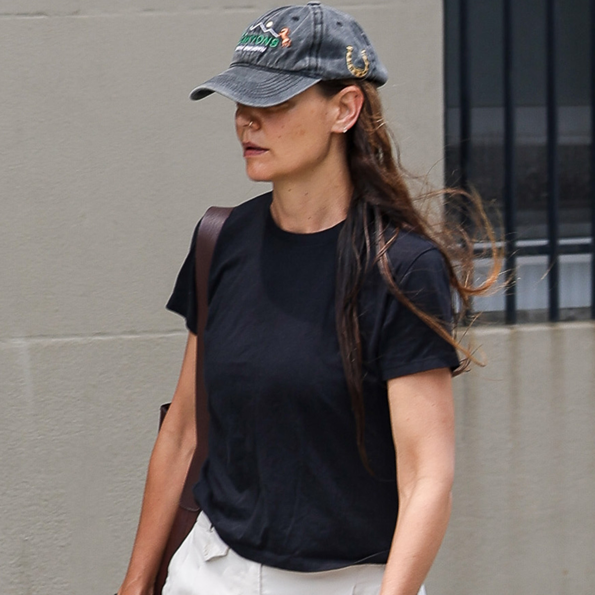 Katie Holmes Wore the Elegant Flat Shoe Trend We're Hanging Up Our Heels For