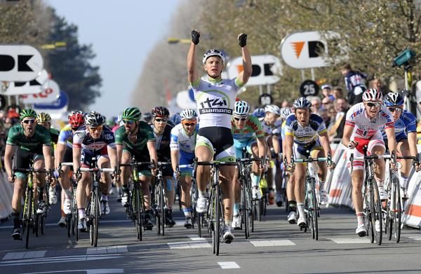 Marcel Kittel (Project 1t4i) took the sprint on stage 2 over