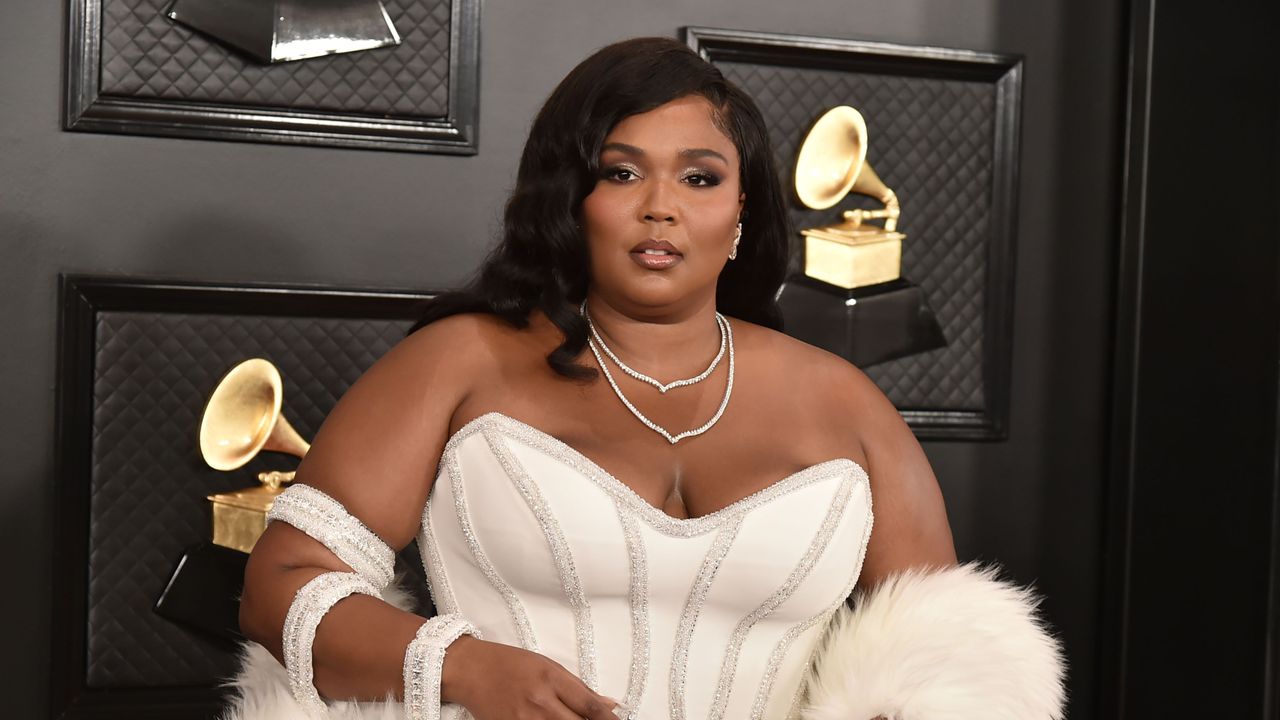 los angeles, ca january 26 lizzo attends the 62nd annual grammy awards at staples center on january 26, 2020 in los angeles, ca photo by david crottypatrick mcmullan via getty images