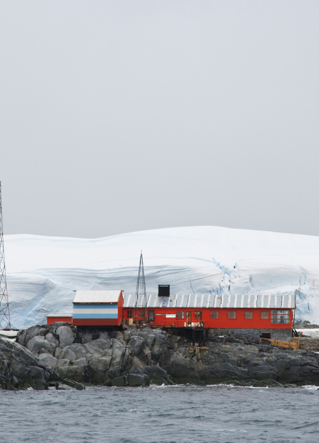 Research centres in Antartica