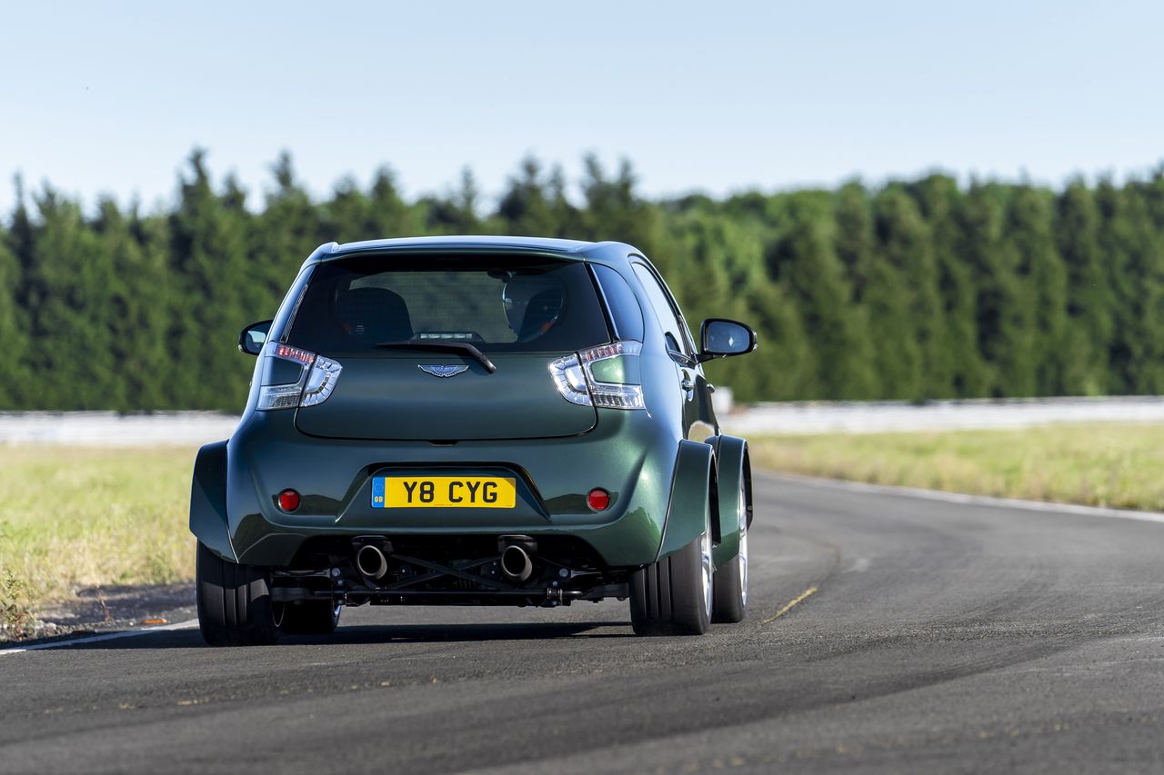 Aston Martin Cygnet V8