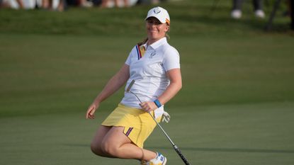 Team Europe&#039;s Scottish golfer Gemma Dryburgh reacts to a missed putt on the first day of the 2023 Solheim Cup