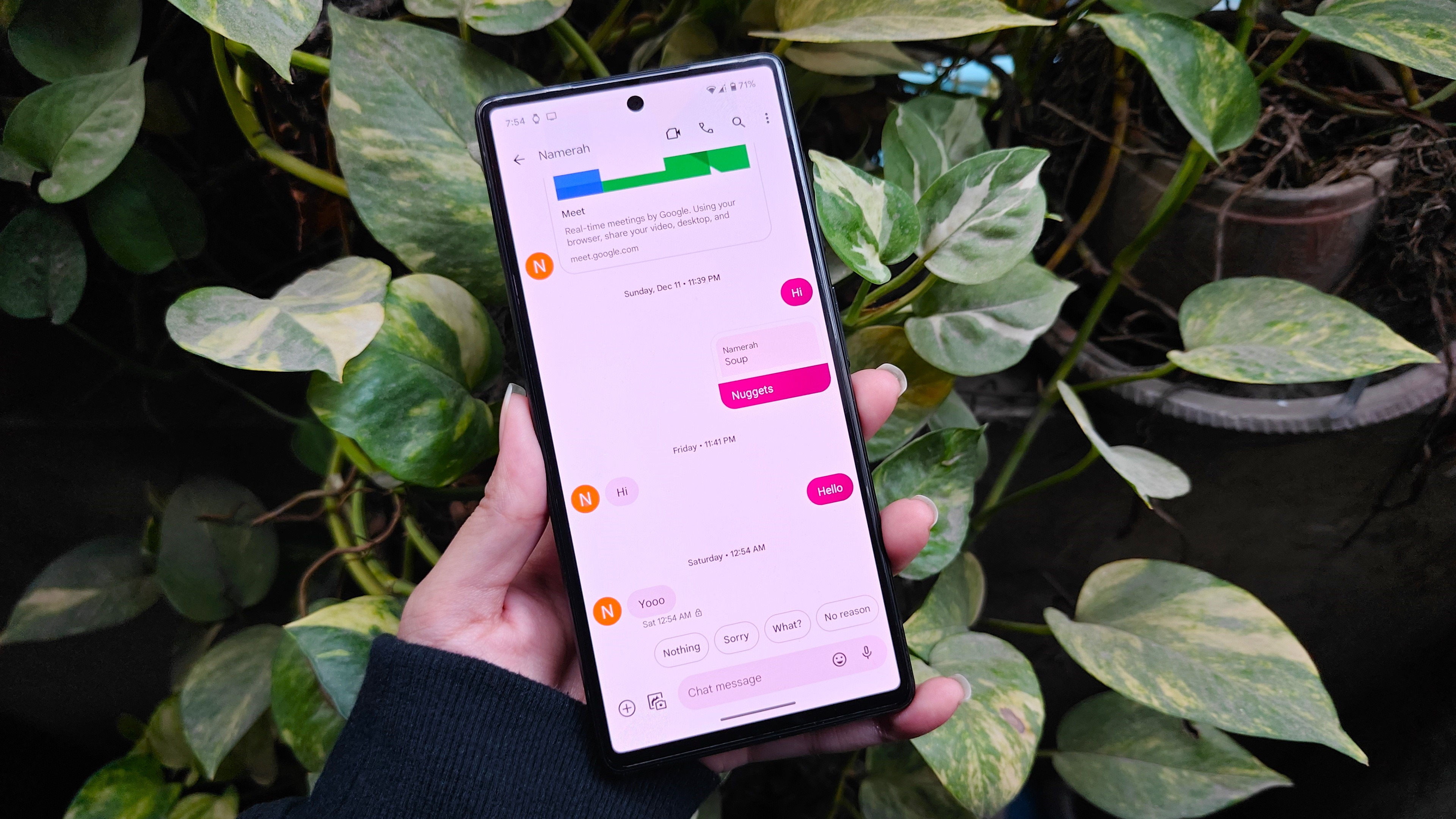 Google Messages RCS Chat features on a Pixel 6