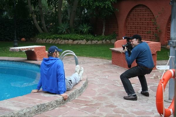 Posing by the pool. Tom Boonen "relaxes" for the cameras.