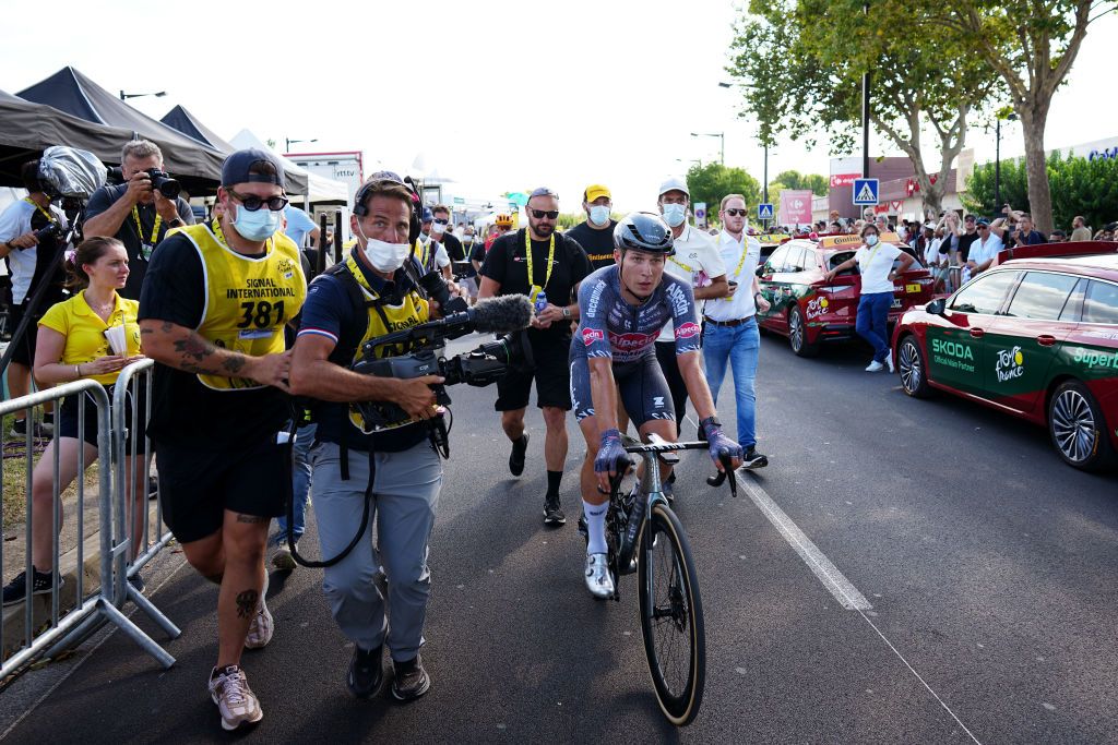 NIMES FRANCE JULY 16 Stage winner Jasper Philipsen of Belgium and Team Alpecin Deceuninck rethe 111th Tour de France 2024 Stage 16 a 1886km stage from Gruissan to Nimes UCIWT on July 16 2024 in Nimes France Photo by Daniel Cole PoolGetty Images