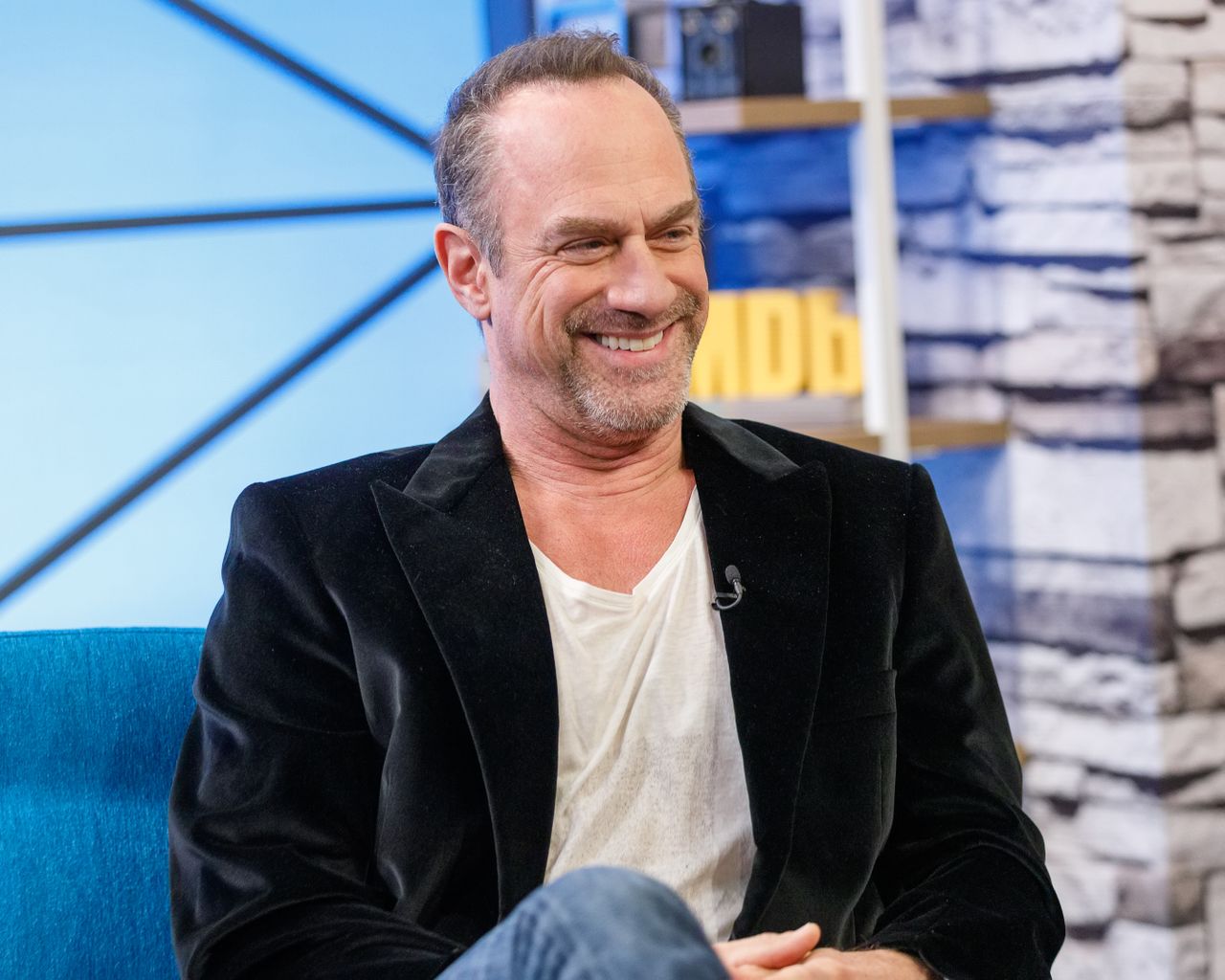 Christopher Meloni. 