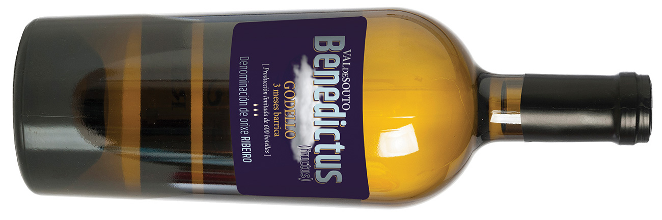 DES279.adv04_ribeiro.23_bodegas_val_de_souto_s_l_benedictus_fructus_barrica_2020.jpg