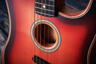 More like a sound port, the patented Stringed Instrument Resonance System (SIRS), aka the ‘doughnut’, is key to the acoustic sound of the Acoustasonic Strat