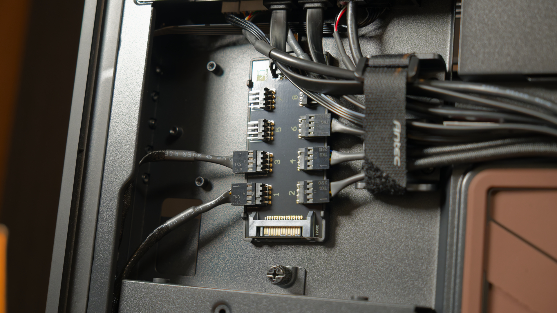 Antec Flux Pro Noctua-Edition