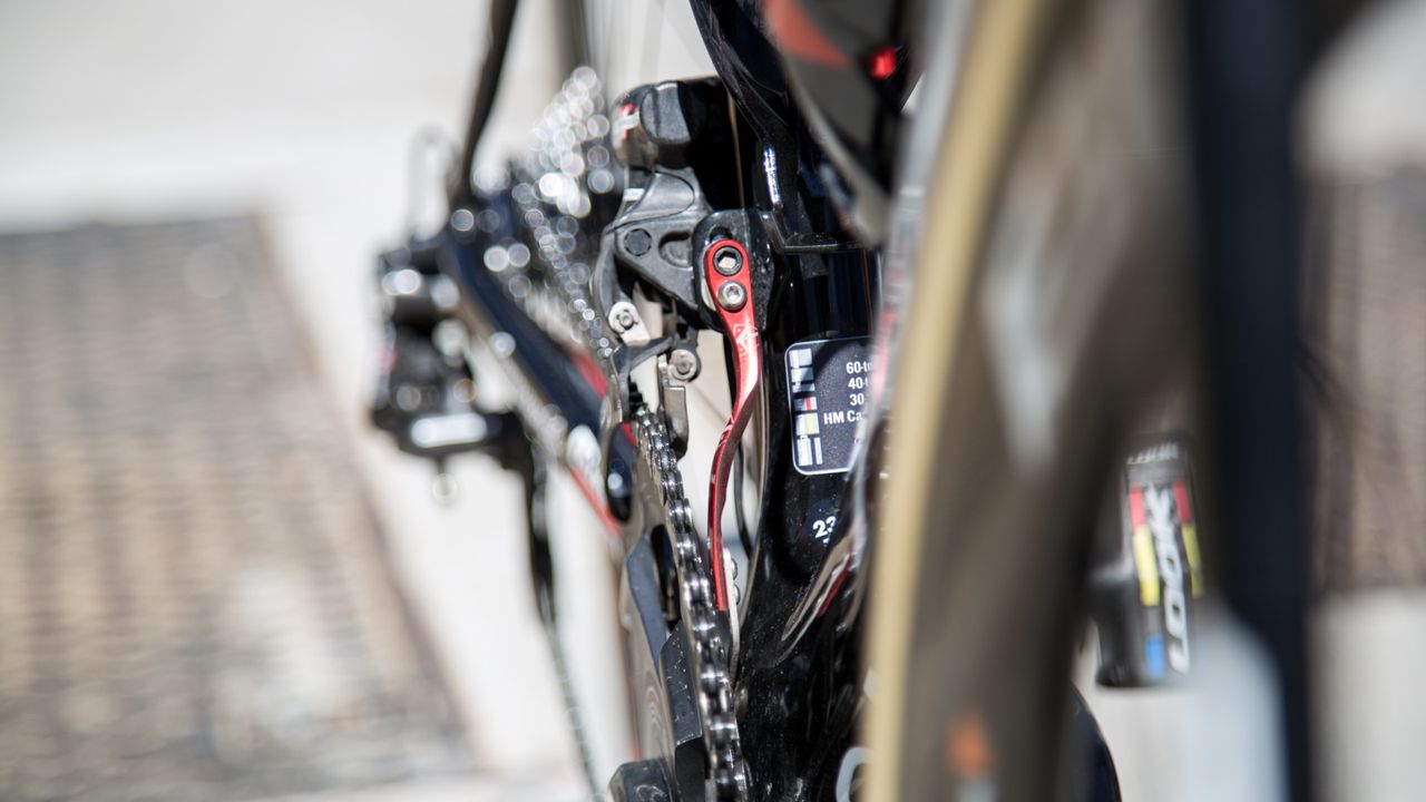 The bike is equipped with a chain catcher