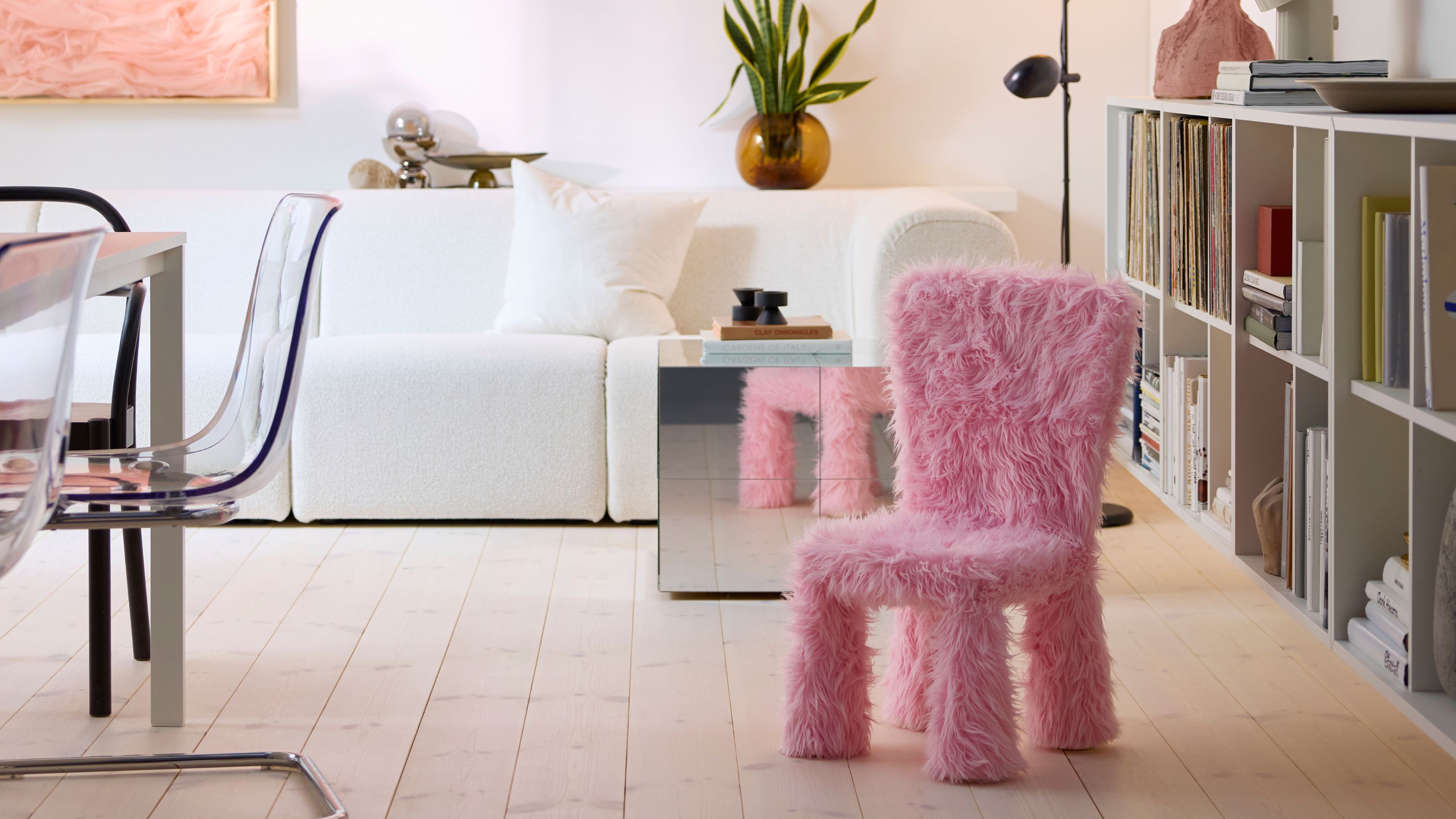 IKEA GREJSIMOJS Collection furry chair