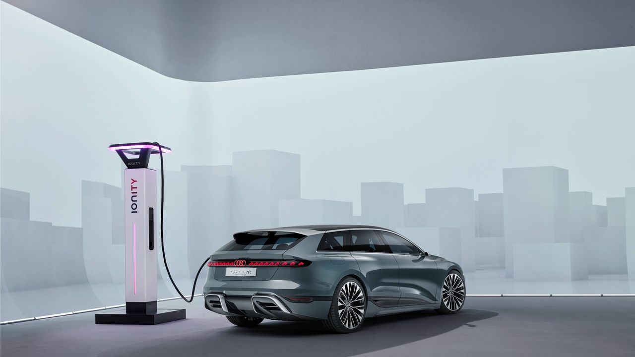 Audi E-Tron Avant Concept