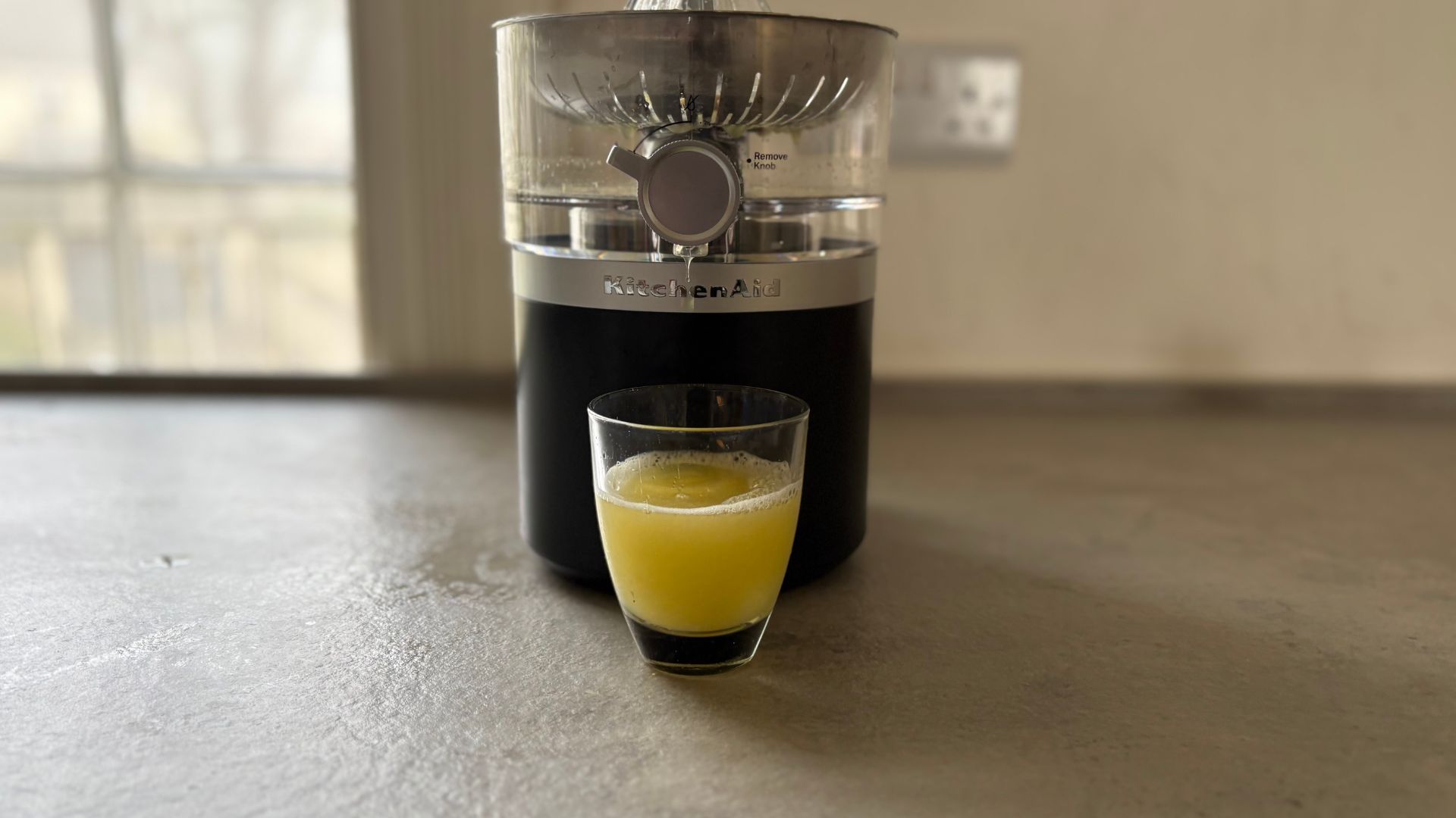Testing the KitchenAid Go Cordless Citrus Juicer