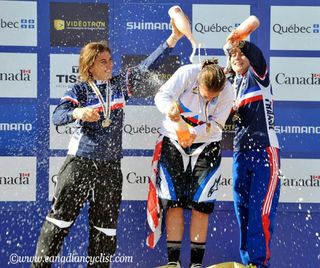 Elite women downhill - Moseley brings rainbow jersey back to Great Britain