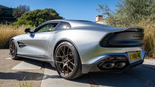 Aston Martin Vanquish