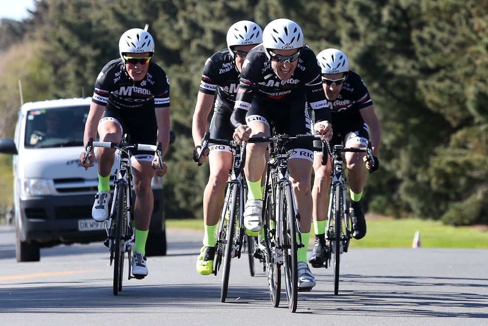 The Creation Signs-L&amp;M Group Ricoh Team compete in the Tour of Southland Prologue