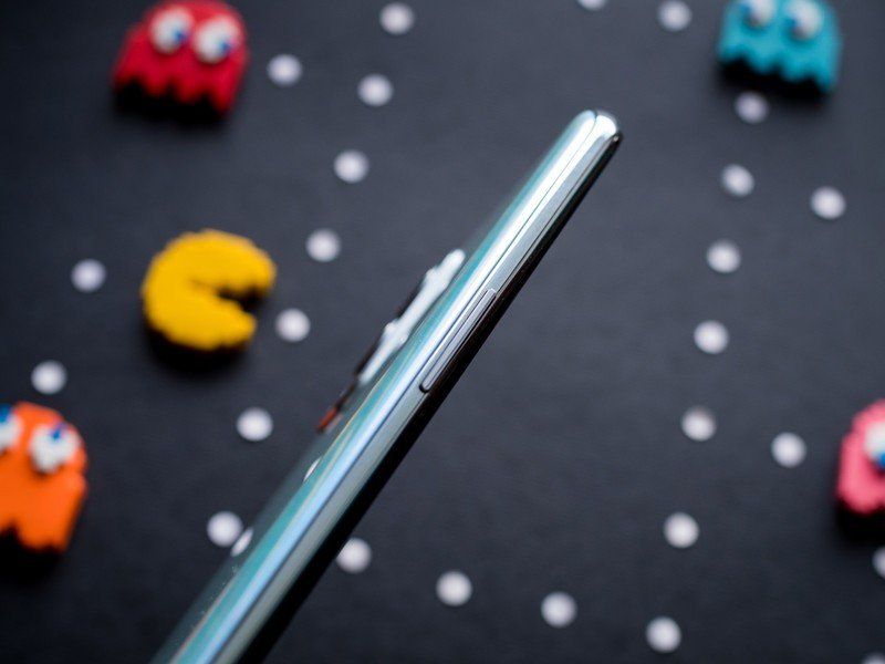 OnePlus Nord 2 x PAC-MAN Edition
