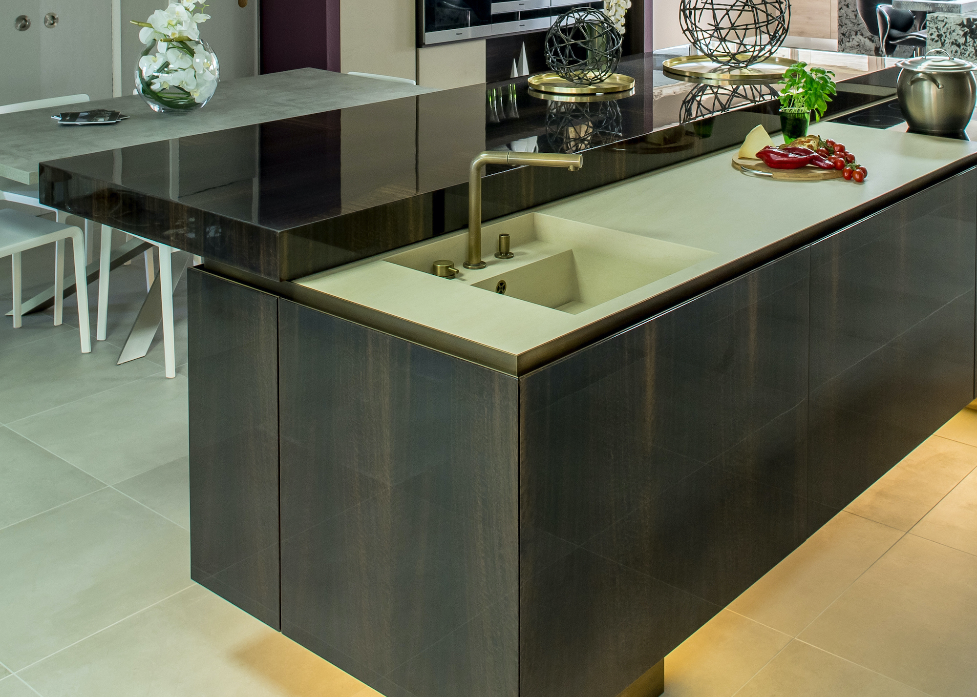 Kitchen with sliding island top