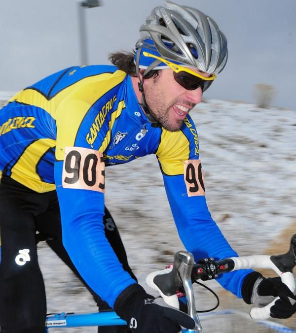 Chris Sheppard (Santa Cruz) takes second place.