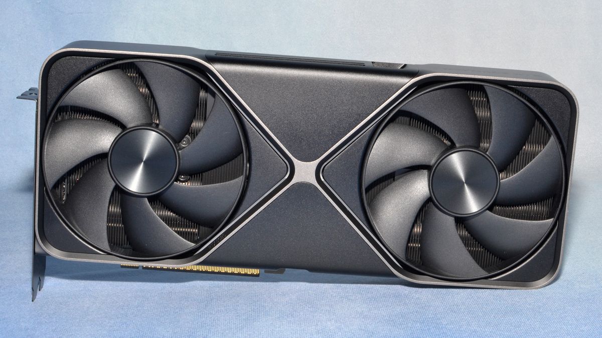 Nvidia GeForce RTX 5080 Founders Edition card photos and unboxing