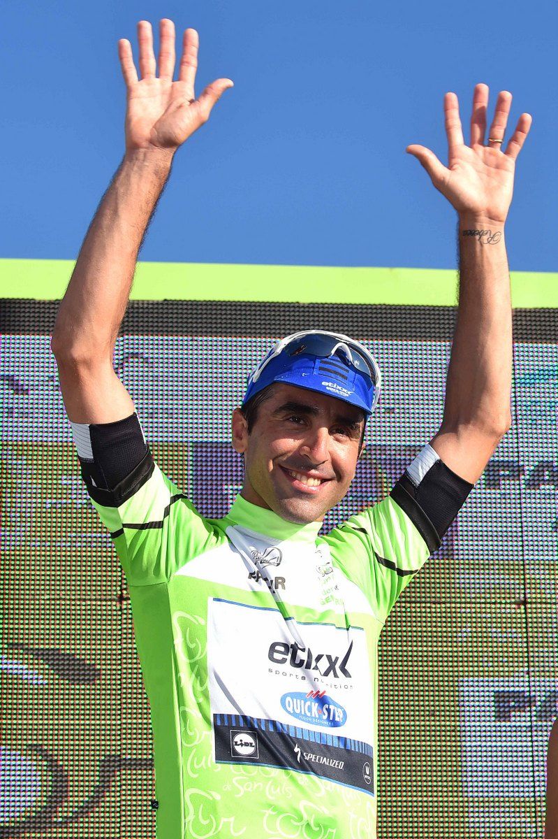 Maximiliano Ariel Richeze (Etixx-QuickStep) is the first leader of the race