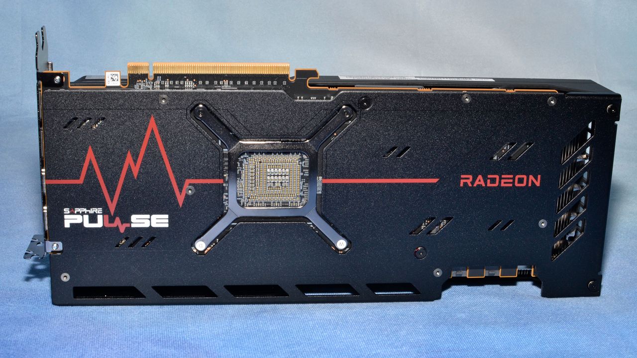 Sapphire RX 7900 XT Pulse photos and unboxing