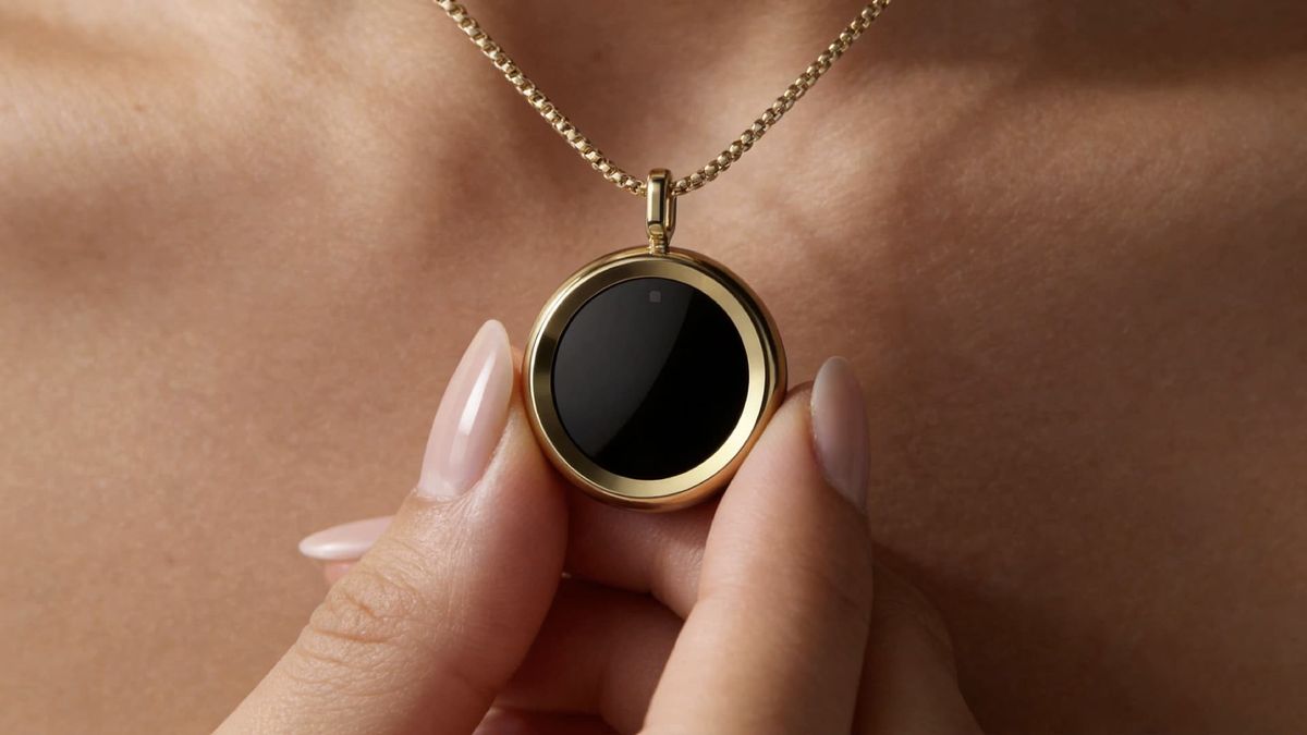 This ‘personal sun intelligence system’ offers a high-tech way to protect your skin from UV rays