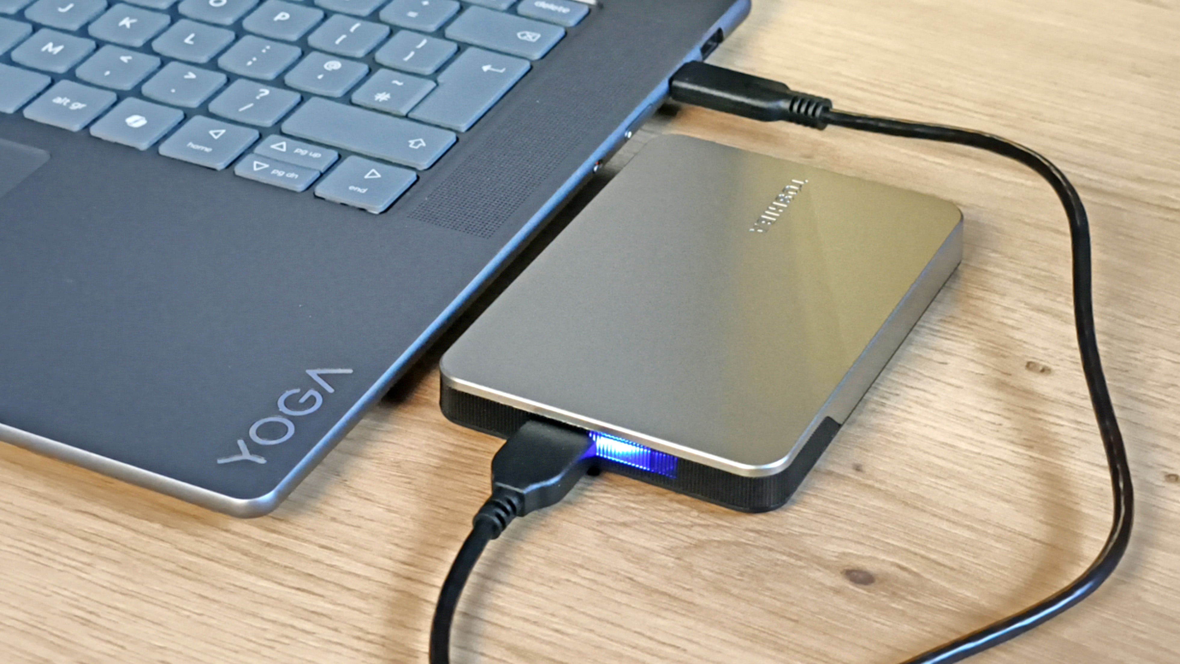 Toshiba Canvio Flex portable hard drive