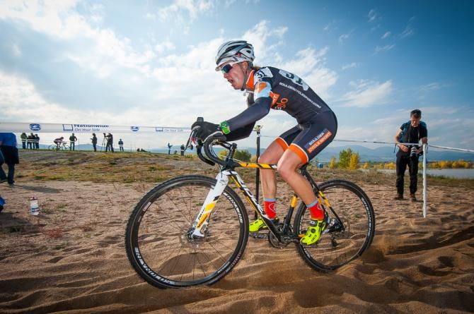 Kristin Webber (Boulder Cyclesport) finds herself in the sand pit at Boulder Reservoir. Colorado Cross Classic.