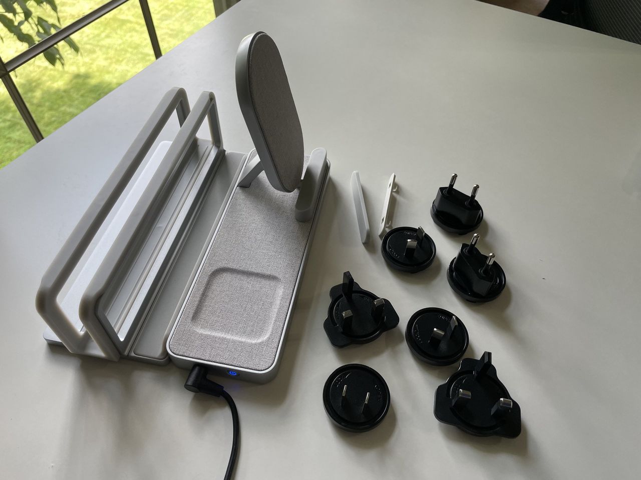 Kensington Studiocaddy Charging Station Lifestyle