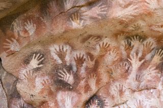 Homo sapiens hand prints dating to between 11,000 BC and 7,000 BC in the Cave of Hands in Patagonia, Argentina. 