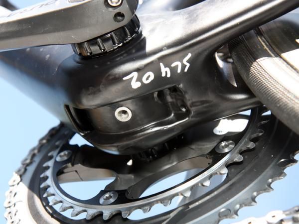 This area is looking decidedly empty since there are conventional cables on the HTC-Highroad team bikes.