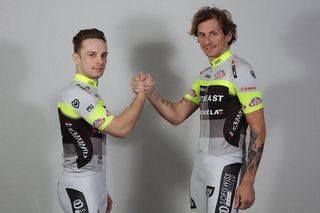 Filippo Pozzato and Jakub Mareczko of Southeast-Venezuela.