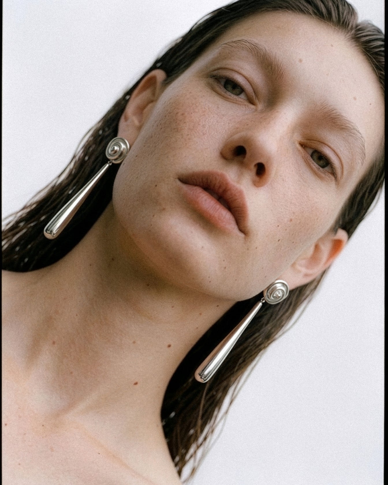 &amp;Eacute;liou earrings