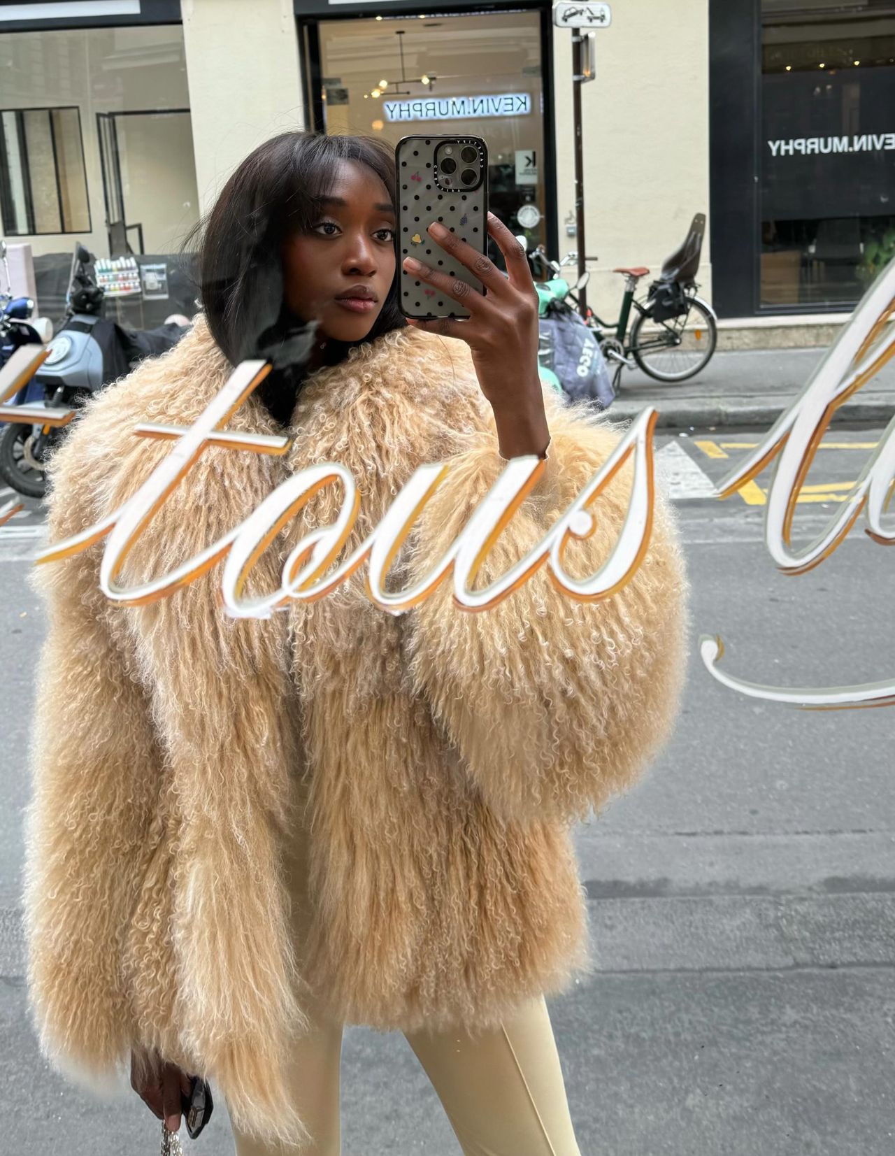 5 Colours That Go With Pale Yellow and Look Especially Chic | Who What Wear