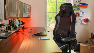 Arozzi Vernazza Supersoft gaming office chair in a home office room