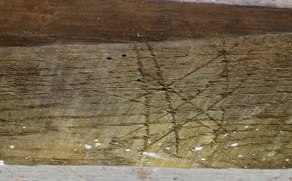 &amp;#039;Witch marks&amp;#039; found in 17th-century English home