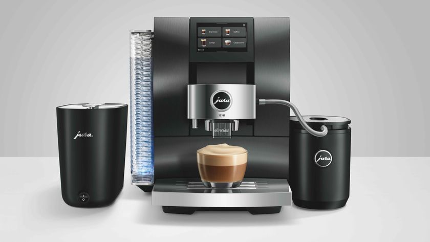 Jura Z10 coffee maker with hot chocolate