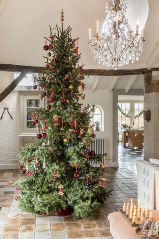 Christmas tree in dutch farmhouse with vintage decorations